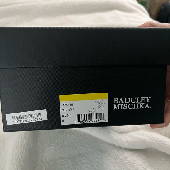 Badgley Mischka Women’s Olympia Glittered Heels - Picture 5 of 5